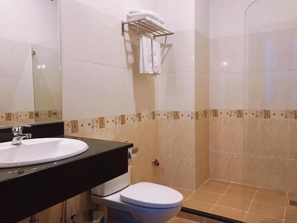 Lucky Star Hotel Buon Ma Thuot Eksteriør billede